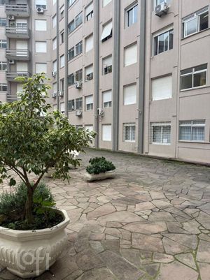 Image 1 - 895178