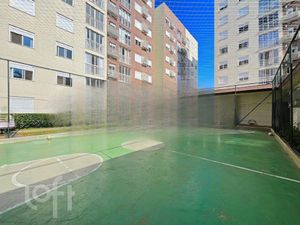 Image 17 - 895186