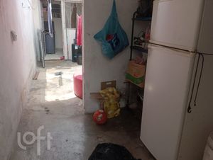 Image 1 - 895189