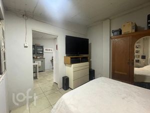 Image 13 - 895192