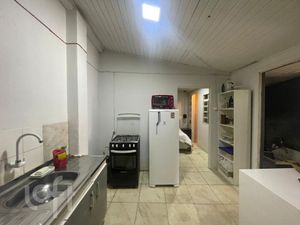 Image 1 - 895192