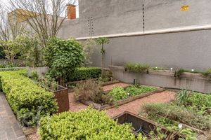 Image 32 - 895193