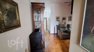 Image 3 - 895201