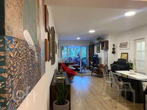 Image 3 - 895206