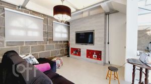 Image 4 - 895213