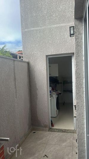 Image 9 - 895216