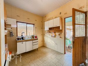 Image 4 - 895226