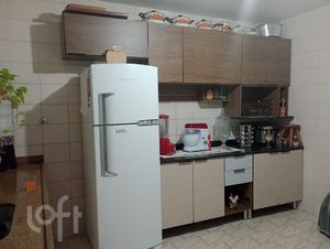 Image 3 - 895231