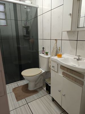 Image 9 - 895240