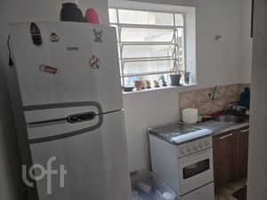 Image 4 - 895242