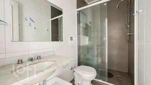 Image 9 - 895258