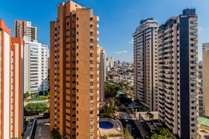 Image 5 - 895306