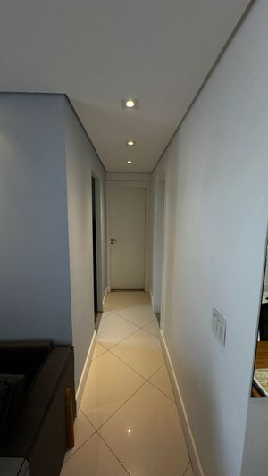 Image 9 - 895318
