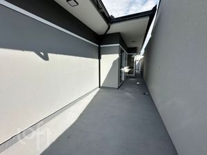 Image 15 - 895322