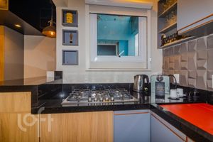Image 13 - 895353