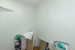 Image 44 - 895358