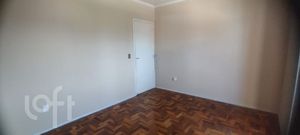 Image 3 - 895360