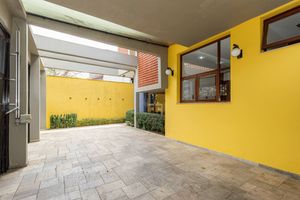 Image 84 - 895372