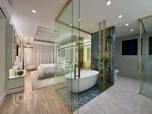 Image 19 - 895421