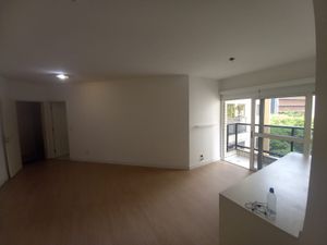 Image 2 - 895425