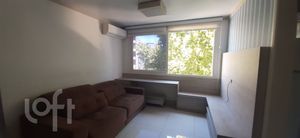 Image 8 - 895427