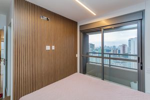 Image 14 - 895457