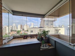 Image 1 - 895491