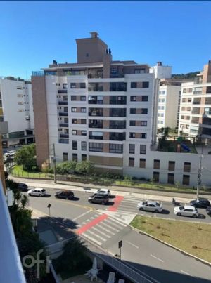 Image 7 - 895494