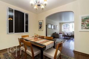 Image 6 - 895501