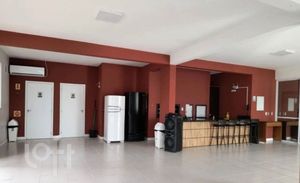 Image 10 - 895507