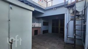 Image 21 - 895509