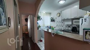 Image 4 - 895509