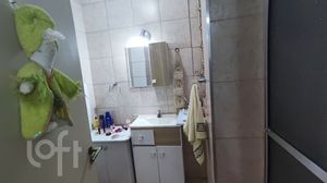 Image 9 - 895509