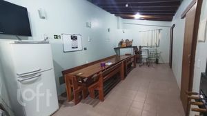 Image 18 - 895509