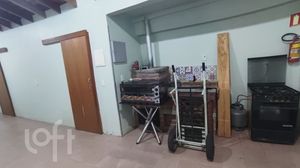 Image 19 - 895509
