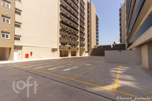 Image 39 - 895511
