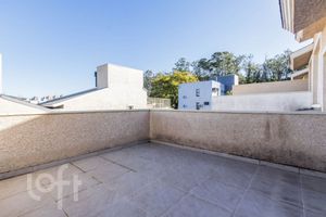 Image 37 - 895518