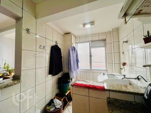 Image 4 - 895523