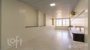 Image 19 - 895543