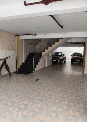 Image 4 - 895564
