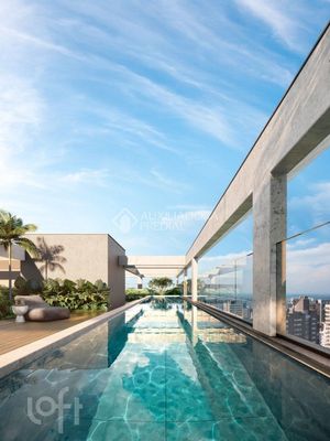 Image 8 - 895579