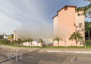 Image 8 - 895611