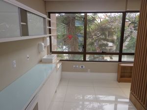 Image 7 - 895634