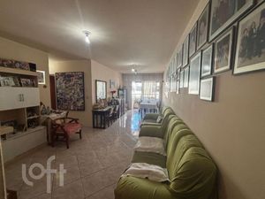 Image 3 - 895639