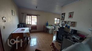 Image 32 - 895640