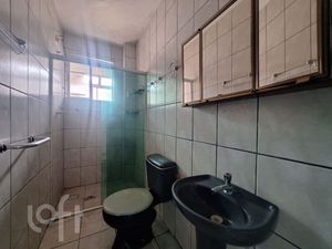 Image 9 - 895642