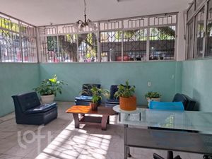 Image 39 - 895658