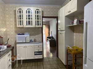 Image 3 - 895662