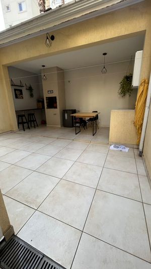 Image 26 - 895674