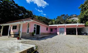 Image 32 - 895676